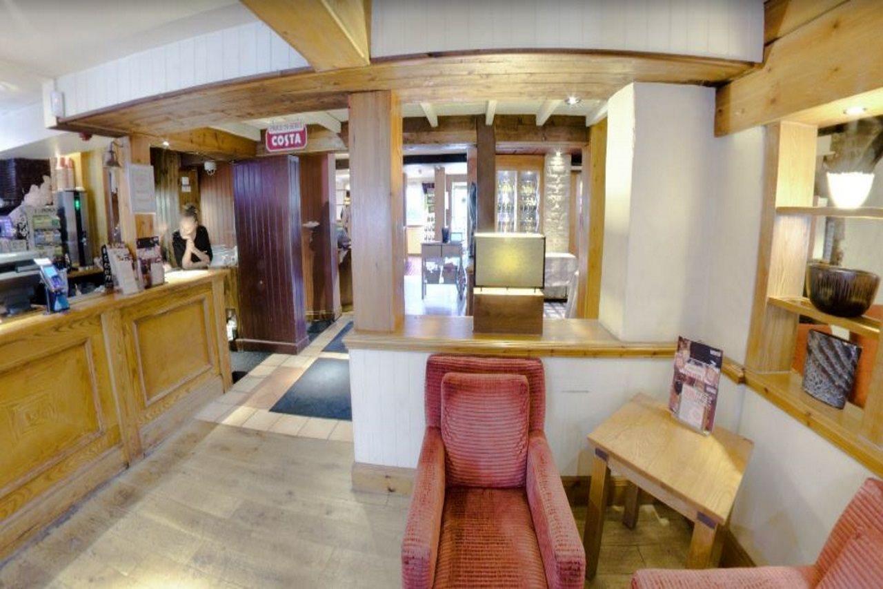 Premier Inn Portsmouth 霍恩迪安 外观 照片